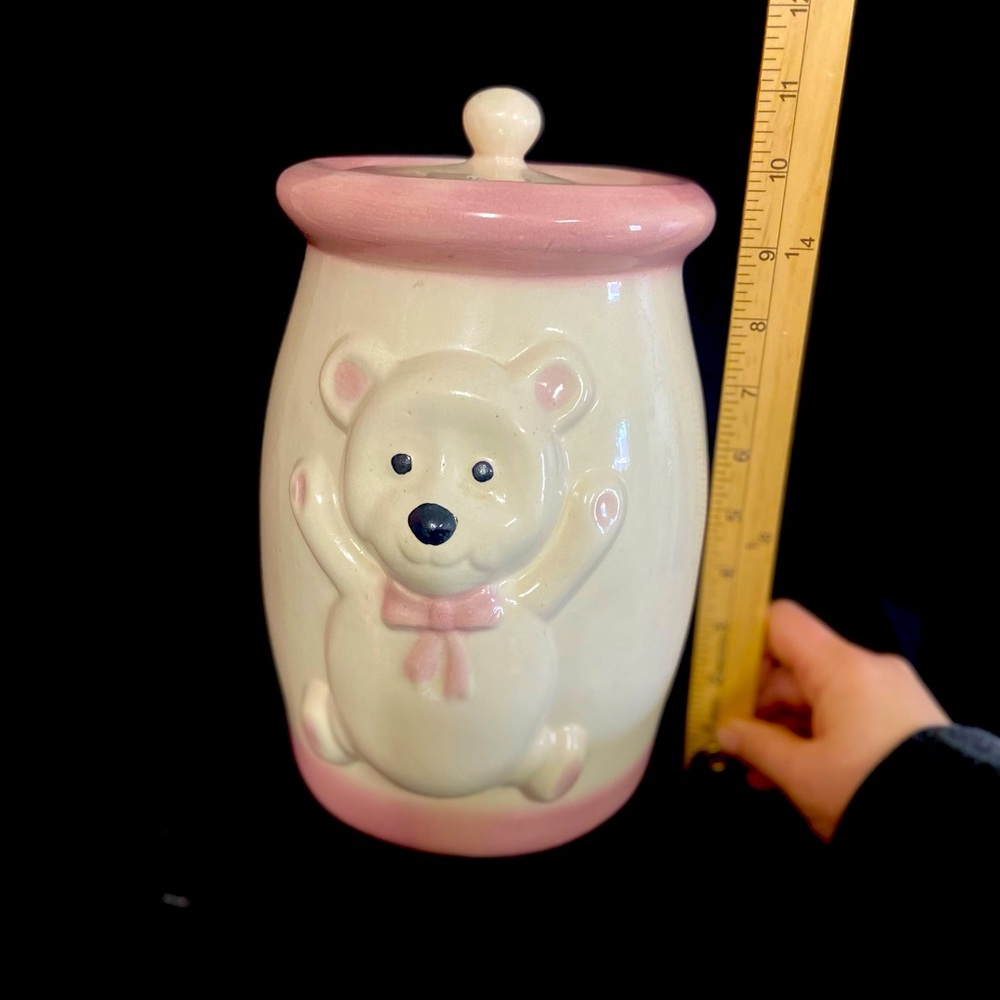 Vintage cookie jar